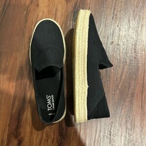 TOMS Black Slip-On Espadrilles - Size 6.5